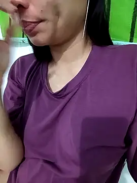 Snapshot of Beauty_Asian_Tina chatting on November 2025 08:30:01 PM Beauty Asian Tina online show from November 2025 08:30:01 PM