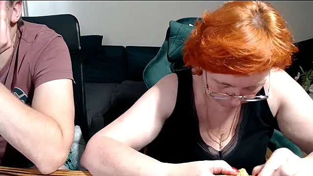 JoannaAndNeighbour online show from February 2026 10:38:02 AM