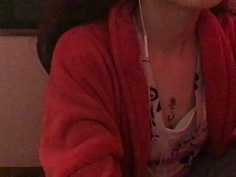 YumieCp online show from February 2025 09:33:01 AM