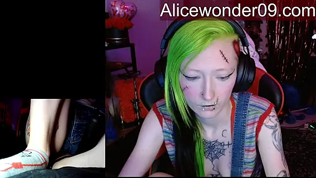 alicewonder09 online show from February 2026 05:13:02 AM