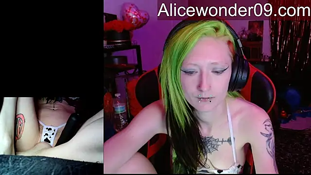 alicewonder09 online show from February 2026 04:13:01 AM