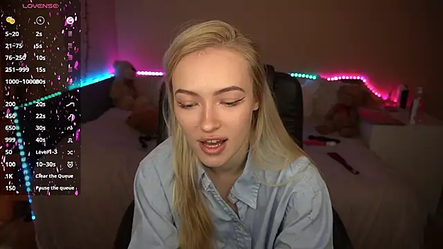 AmandaFiree online show from November 2025 07:09:01 AM