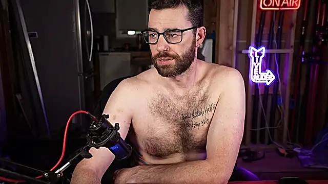 Snapshot of Fastflogger1 chatting on December 2024 04:09:01 AM Fastflogger1 online show from December 2024 04:09:01 AM