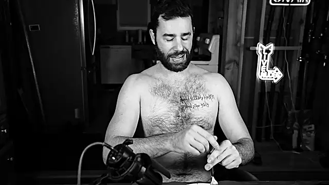 Snapshot of Fastflogger1 chatting on December 2024 03:51:02 AM Fastflogger1 online show from December 2024 03:51:02 AM