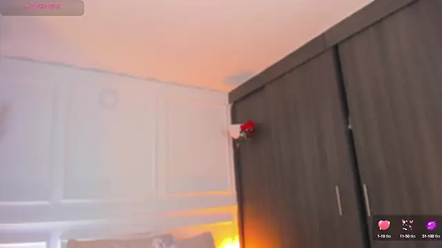 shannol ryan online show from October 2025 01:03:02 AM