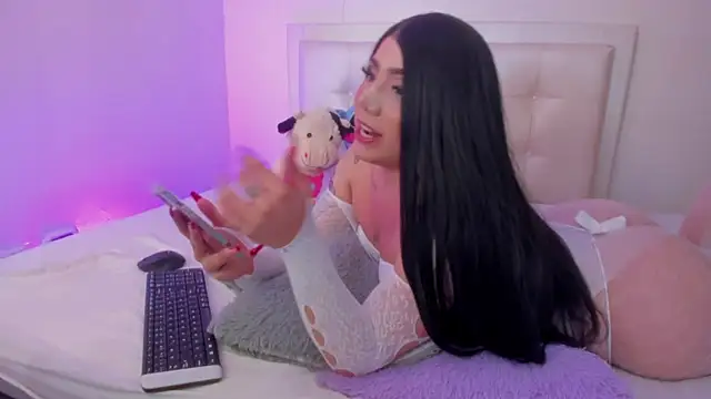 Snapshot of Lulu_exotic1 chatting on March 2025 02:30:01 PM Lulu exotic1 online show from March 2025 02:30:01 PM