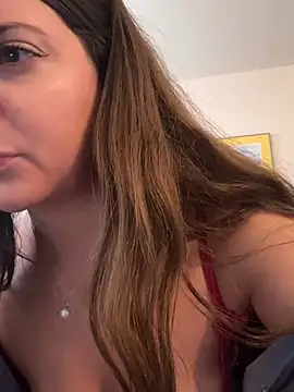 Snapshot of rosexx96 chatting on June 2026 01:04:01 PM rosexx96 online show from June 2026 01:04:01 PM