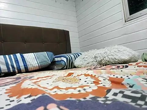 Hotcasados69 online show from January 2026 04:38:02 AM