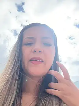 Snapshot of alana_69 chatting on January 2025 07:18:02 PM alana 69 online show from January 2025 07:18:02 PM