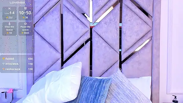 Sara Boom online show from March 2025 10:20:01 PM