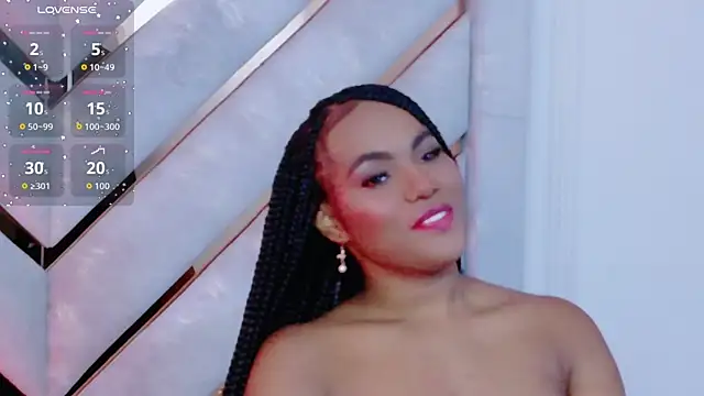 Snapshot of Sara_Boom chatting on June 2026 08:13:02 PM Sara Boom online show from June 2026 08:13:02 PM