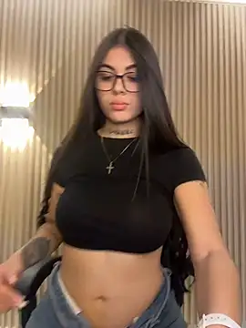 Sarasanders 4 online show from November 2025 02:10:01 AM