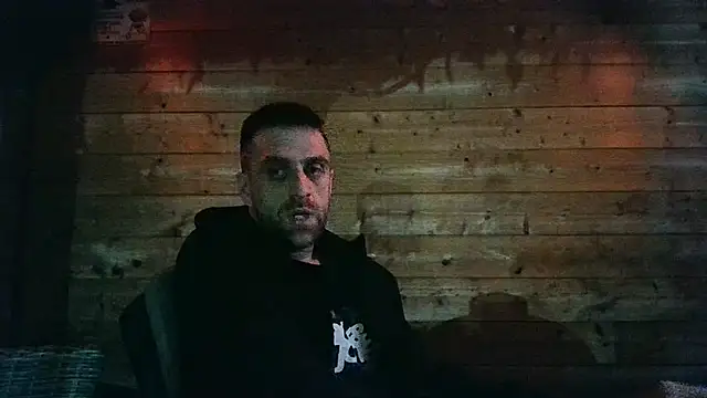 Snapshot of stefkenx chatting on February 2026 02:52:02 AM stefkenx online show from February 2026 02:52:02 AM