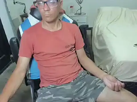 guachin hunk online show from December 2024 04:22:02 AM