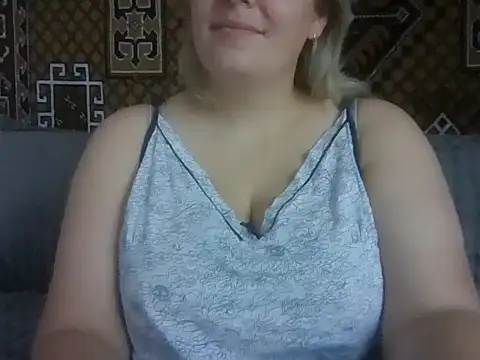 Diana Britt online show from September 2025 05:29:01 AM