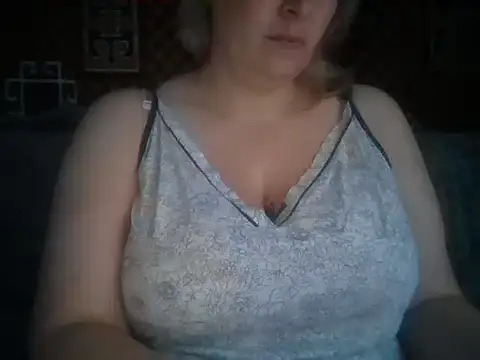 Diana Britt online show from October 2025 05:08:02 AM