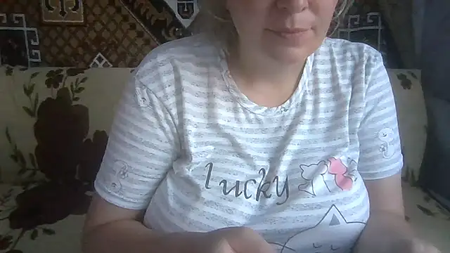 Diana Britt online show from August 2026 03:05:01 AM