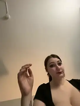 Snowbunnycake 131 online show from October 2025 10:11:01 PM