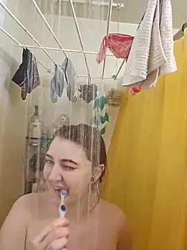 Snowbunnycake 131 online show from April 2026 01:17:02 PM