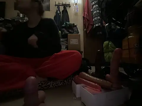 Snowbunnycake 131 online show from May 2026 10:12:02 AM