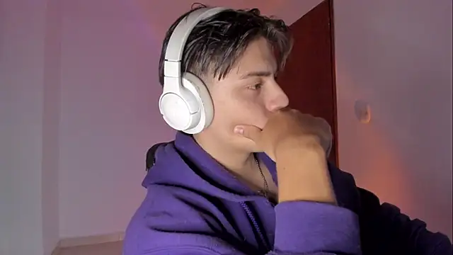 Giordano Russo online show from January 2026 09:51:01 PM