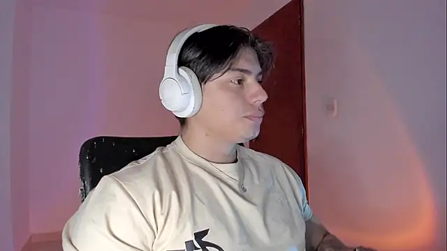 Giordano Russo online show from February 2026 10:09:01 PM