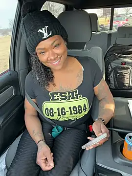 HaloRodeoLover2 online show from February 2026 08:40:01 PM