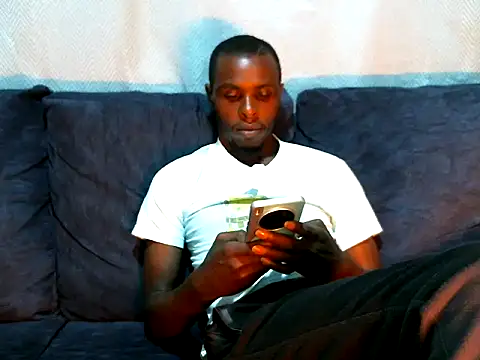 Snapshot of reezly chatting on November 2025 09:59:01 PM reezly online show from November 2025 09:59:01 PM