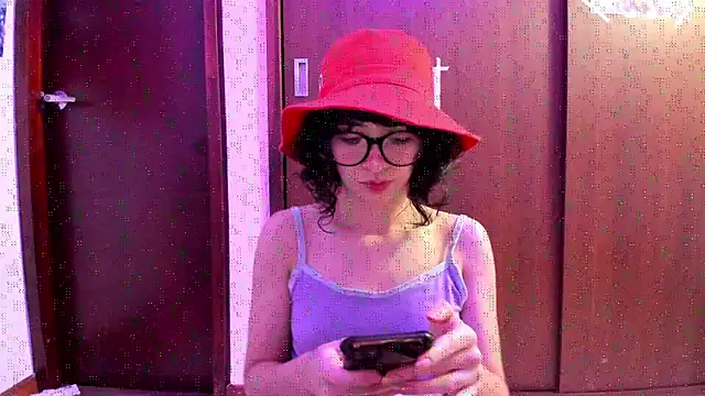  Lunnaa  online show from October 2025 11:58:01 PM