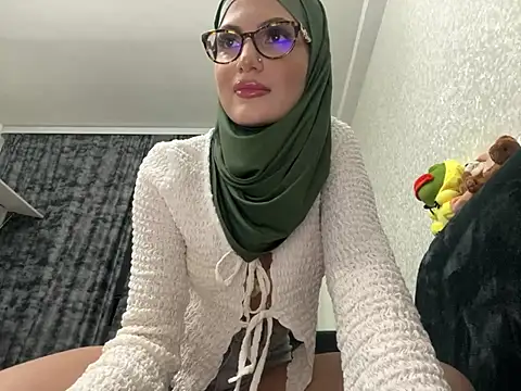 GumusGuray online show from February 2025 02:38:01 AM