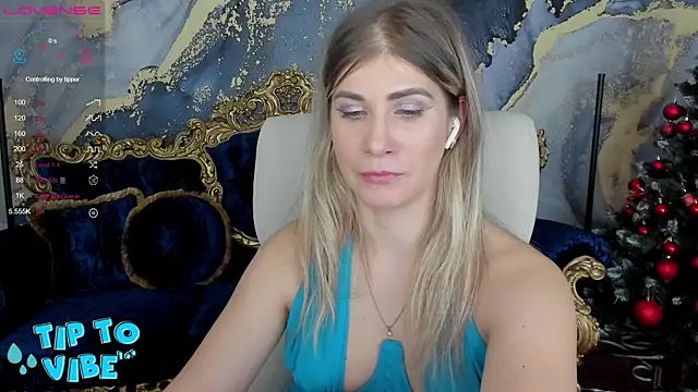 Snapshot of CassandraGood chatting on January 2025 02:48:01 AM CassandraGood online show from January 2025 02:48:01 AM