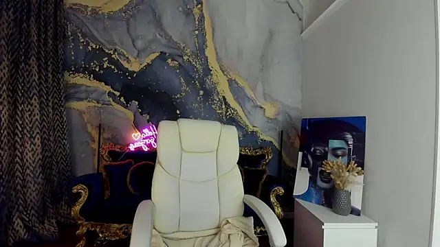 Snapshot of CassandraGood chatting on March 2025 06:42:02 AM CassandraGood online show from March 2025 06:42:02 AM