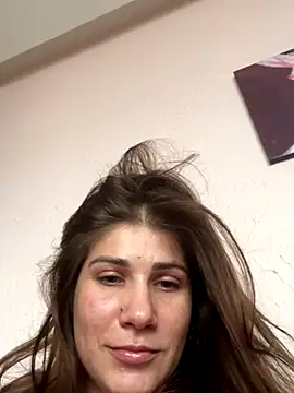 CassandraGood online show from November 2025 12:59:02 PM