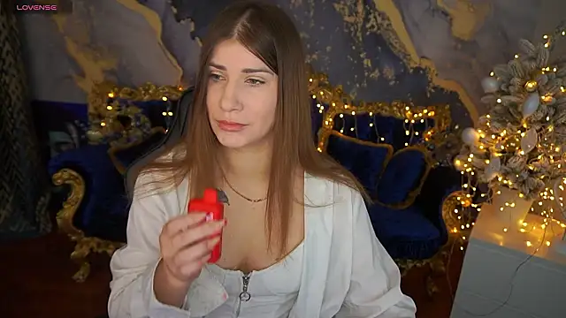 Snapshot of CassandraGood chatting on February 2026 08:08:02 AM CassandraGood online show from February 2026 08:08:02 AM