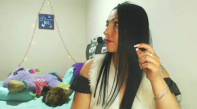 sahtlove1 online show from December 2024 02:19:02 AM