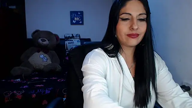 sahtlove1 online show from September 2025 11:42:01 PM