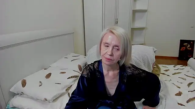 aminalive online show from October 2025 05:57:01 PM