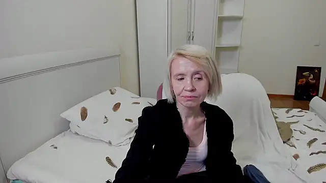 aminalive online show from November 2025 06:04:02 PM