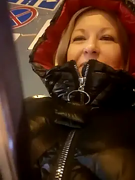 Arina smiles online show from January 2025 03:58:02 PM