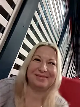 Arina smiles online show from January 2025 07:38:01 PM