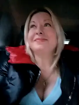 Arina smiles online show from March 2025 03:27:01 PM