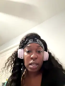 Snapshot of tokyopetitexx chatting on October 2025 05:50:02 PM tokyopetitexx online show from October 2025 05:50:02 PM