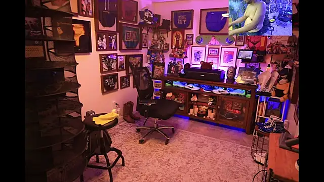 Briefs bud online show from January 2025 06:02:02 AM