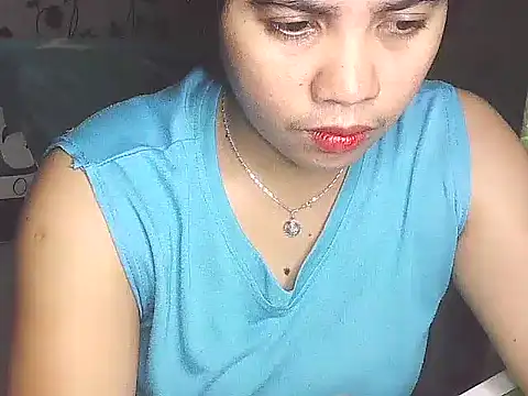 Snapshot of lovely_samxxx24 chatting on January 2025 03:00:02 AM lovely samxxx24 online show from January 2025 03:00:02 AM