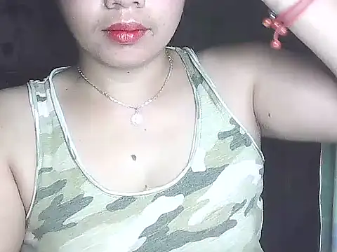 Snapshot of lovely_samxxx24 chatting on January 2025 03:48:01 AM lovely samxxx24 online show from January 2025 03:48:01 AM