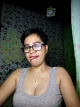 Snapshot of lovely_samxxx24 chatting on February 2025 07:49:01 PM lovely samxxx24 online show from February 2025 07:49:01 PM