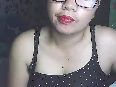 Snapshot of lovely_samxxx24 chatting on March 2025 07:59:01 AM lovely samxxx24 online show from March 2025 07:59:01 AM