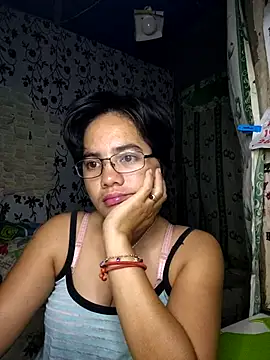 Snapshot of lovely_samxxx24 chatting on September 2025 08:21:01 PM lovely samxxx24 online show from September 2025 08:21:01 PM