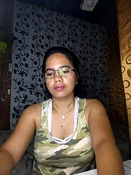 Snapshot of lovely_samxxx24 chatting on November 2025 08:09:01 PM lovely samxxx24 online show from November 2025 08:09:01 PM