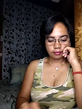 Snapshot of lovely_samxxx24 chatting on November 2025 06:30:02 PM lovely samxxx24 online show from November 2025 06:30:02 PM